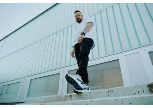 Buzz Sneaker Station Online Shop Buzz Online Shop
