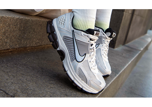 Stil Futurist-Retro Nike ZOOM VOMERO 5