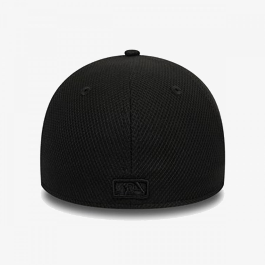 New Era Kapele DIAMOND ERA ESSENTIAL 39THIRTY 