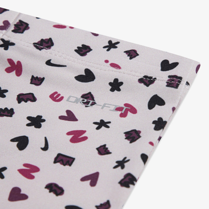 Nike Kostum Essentials 