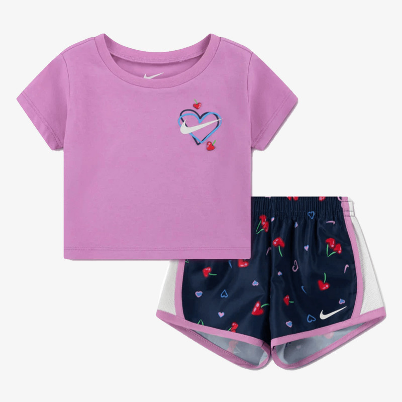 Nike Pantallona të shkurtra dhe bluza Cherry 