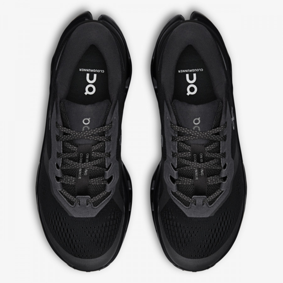 On Atlete Cloudrunner 3 