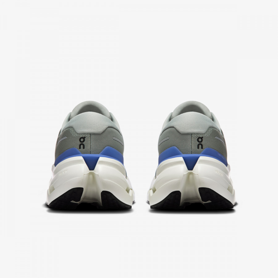 On Atlete Cloudrunner 3 