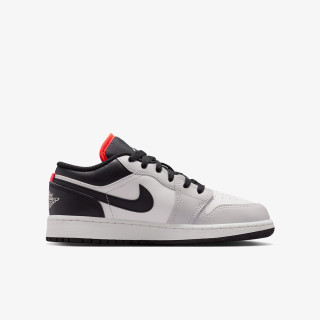 Nike Atlete Air Jordan 1 Low 