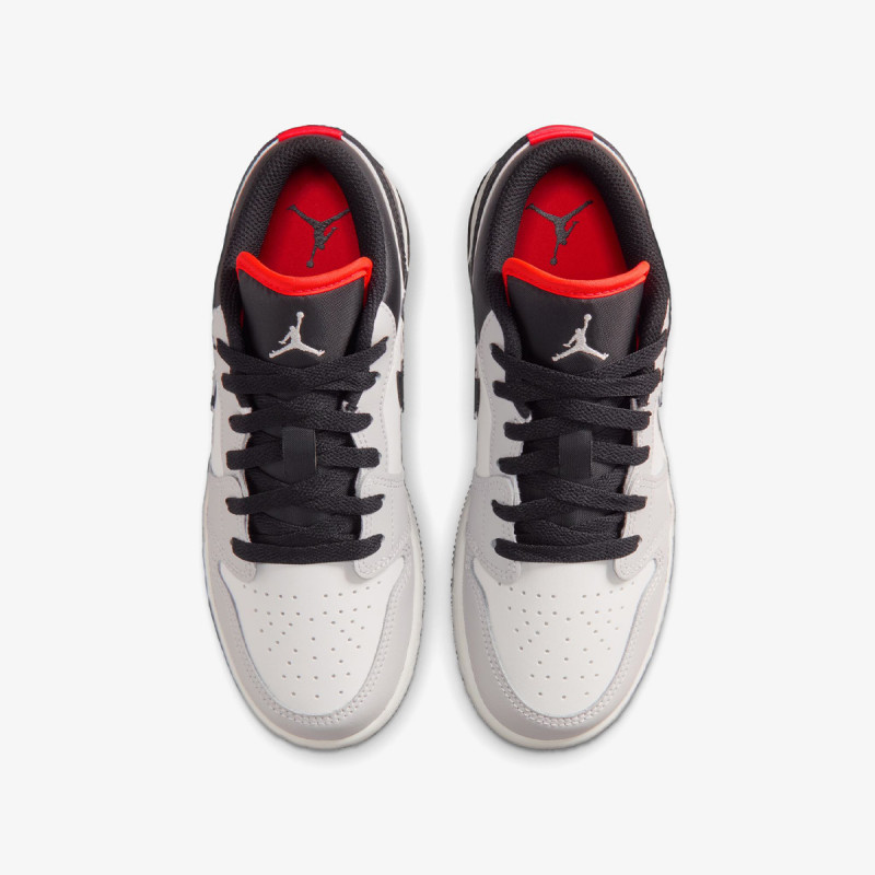 Nike Atlete Air Jordan 1 Low 