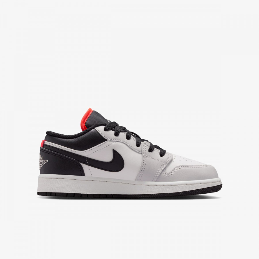 Nike Atlete Air Jordan 1 Low 