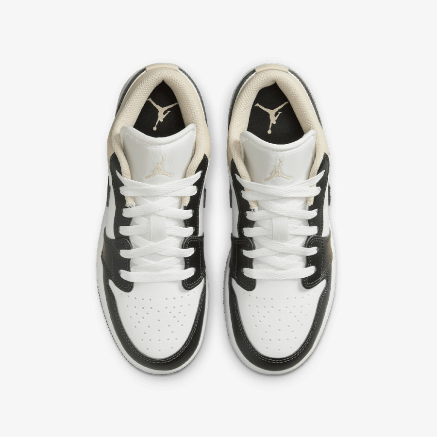 Nike Atlete AIR JORDAN 1 LOW BG 