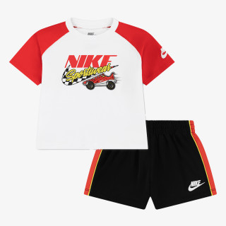 Nike Pantallona të shkurtra dhe bluza Sportswear 