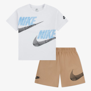 Nike Pantallona të shkurtra dhe bluza Sportswear In The Zone 