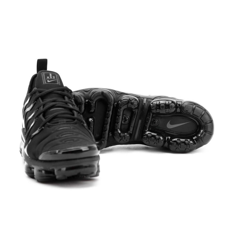 Nike vapormax buzz clearance