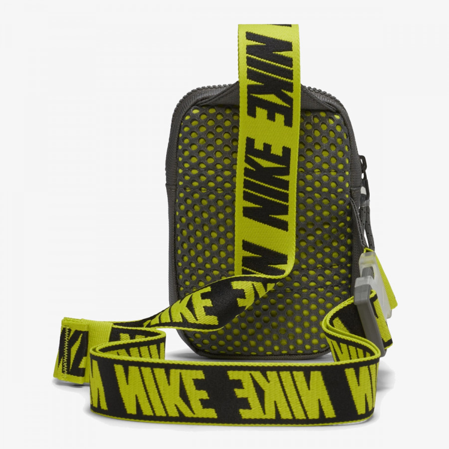 Nike Produkte NK SPRTSWR ESSENTIALS S HIP PACK 