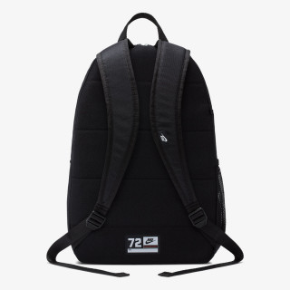 Nike Produkte Elemental 