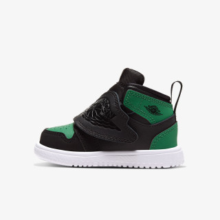 Nike Atlete SKY JORDAN 1 BT 