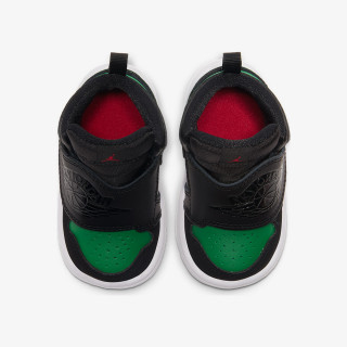 Nike Atlete SKY JORDAN 1 BT 