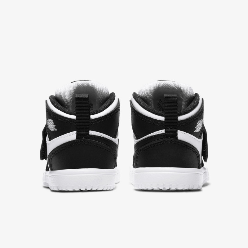 Nike Atlete SKY JORDAN 1 BT 