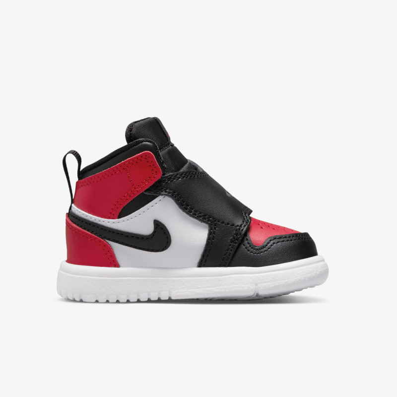 Nike Atlete SKY JORDAN 1 BT
