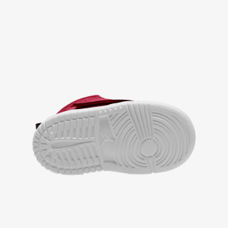 Nike Atlete SKY JORDAN 1 BT 