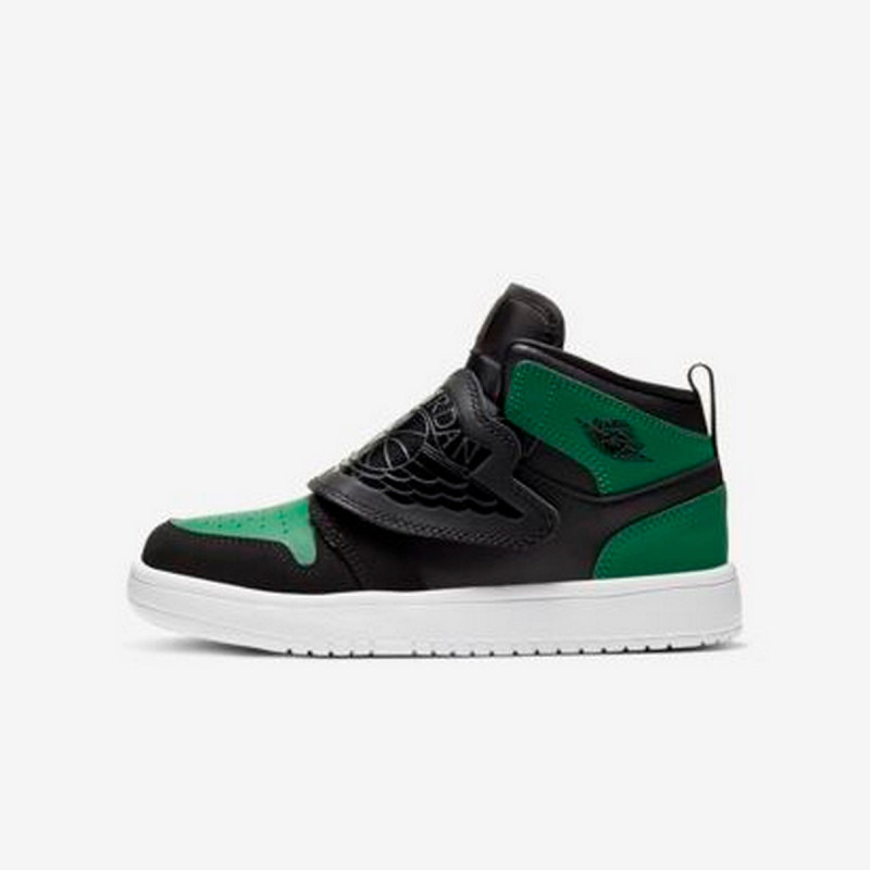 Nike Atlete SKY JORDAN 1 BP 