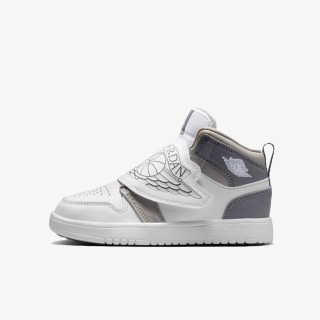 Nike Atlete Sky Jordan 1 