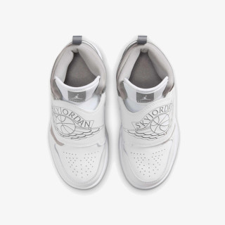 Nike Atlete Sky Jordan 1 