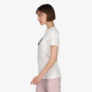 Nike Produkte Sportswear Essential 