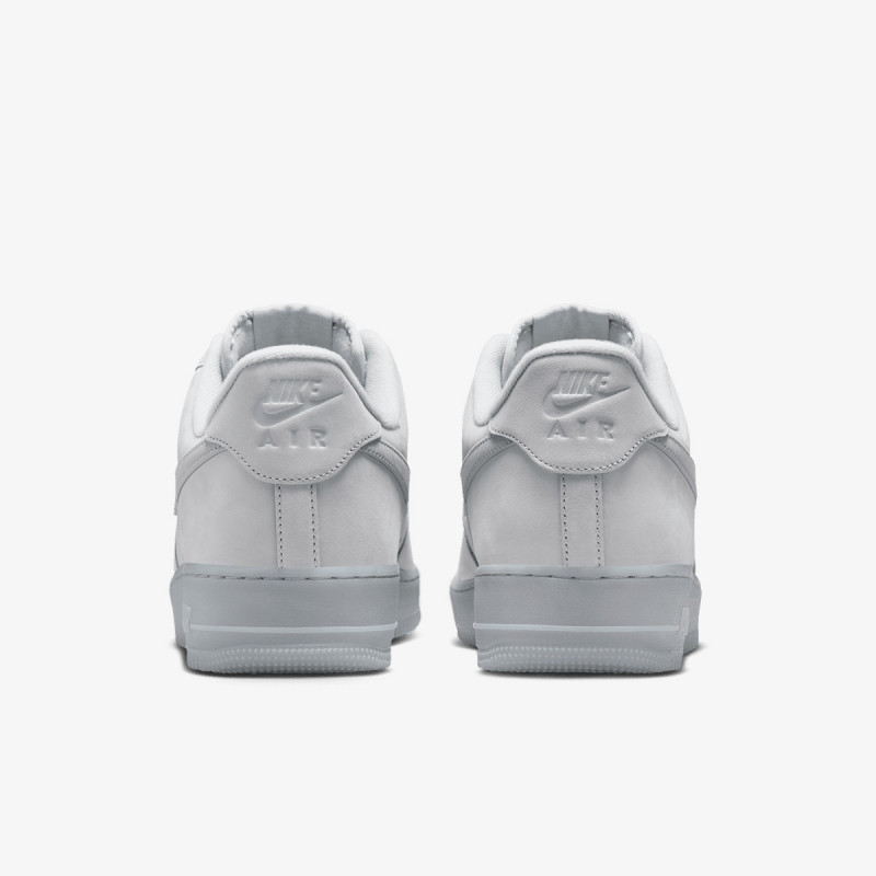 Nike Atlete AIR FORCE 1 '07 WB