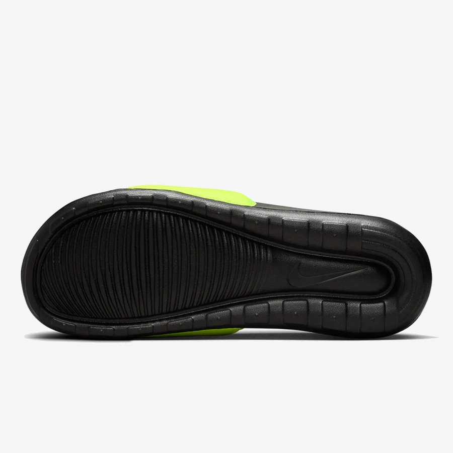 Nike Shapka NIKE VICTORI ONE SLIDE 