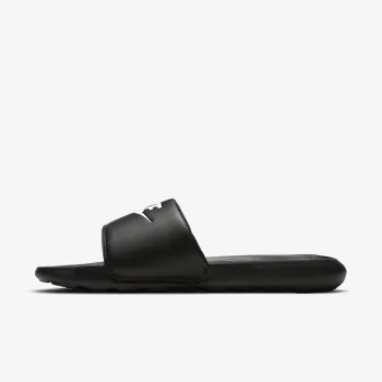 NIKE Shapka VICTORI ONE 