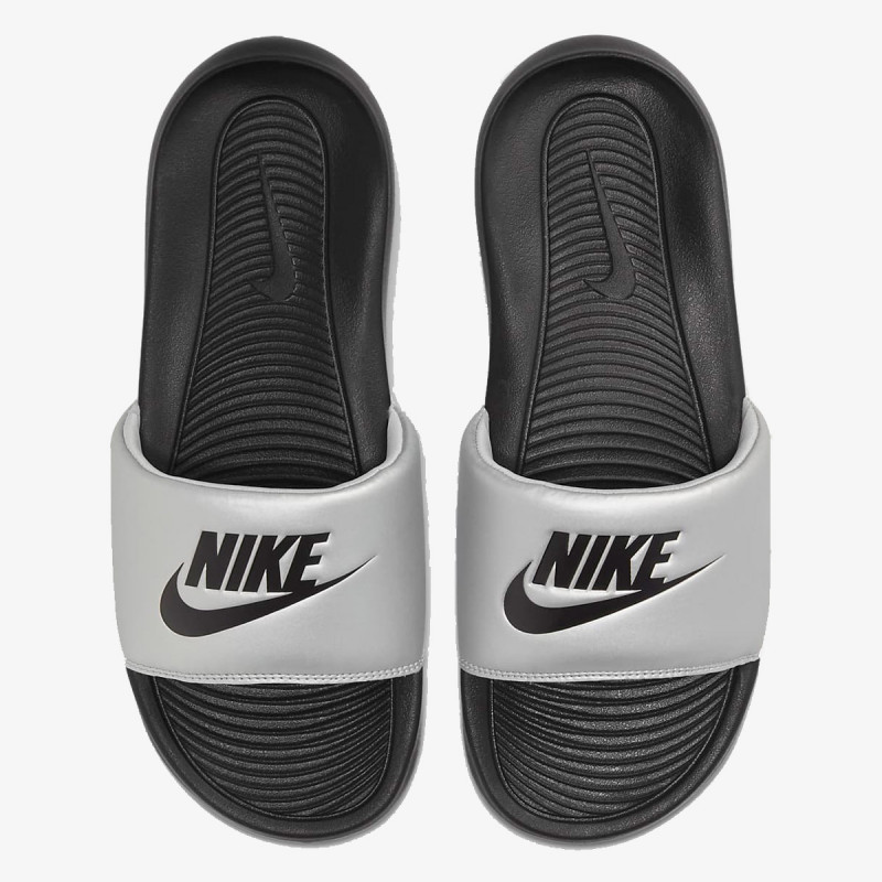 Nike Produkte Victori One 