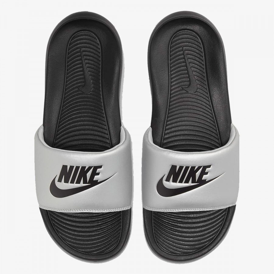 Nike Produkte Victori One 