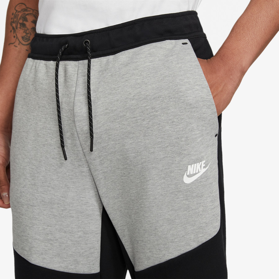 Nike Produkte Sportswear Tech 