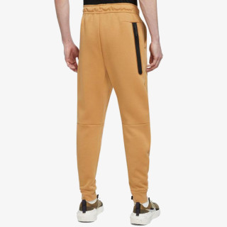Nike Produkte Sportswear Tech 