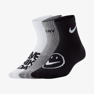 Nike Çorape Y NK EVRYDY LTWT ANKL 3PR NKDAY 