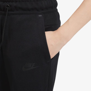 Nike Produkte Sportswear Tech 