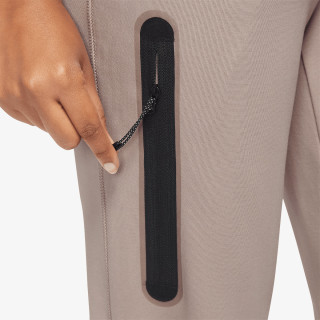 Nike Produkte Sportswear Tech 