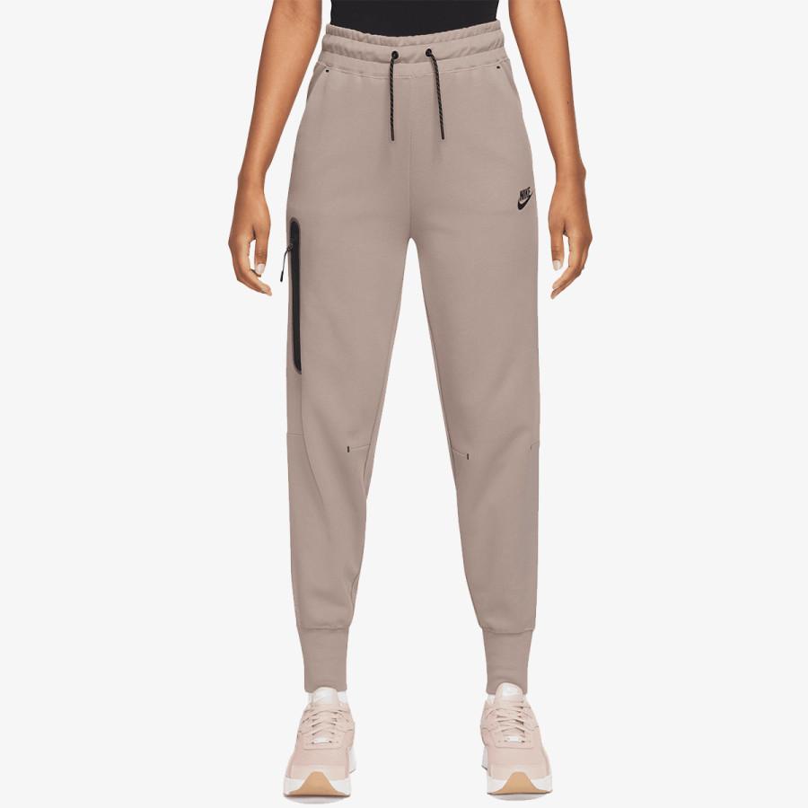 Nike Produkte Sportswear Tech 