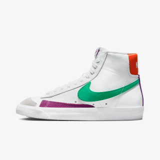 Nike Atlete W BLAZER MID '77 