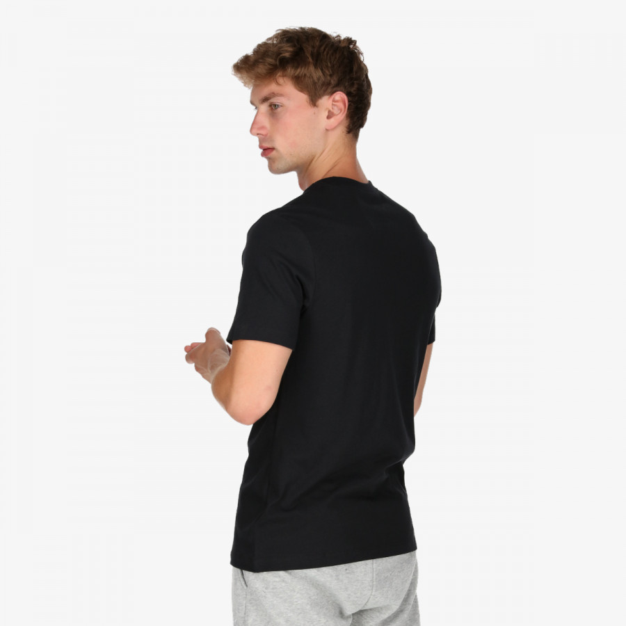 Nike Produkte SPORTSWEAR 