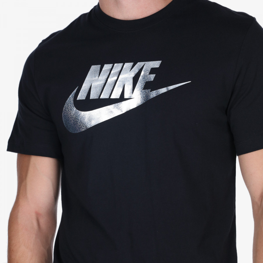 Nike Produkte SPORTSWEAR 