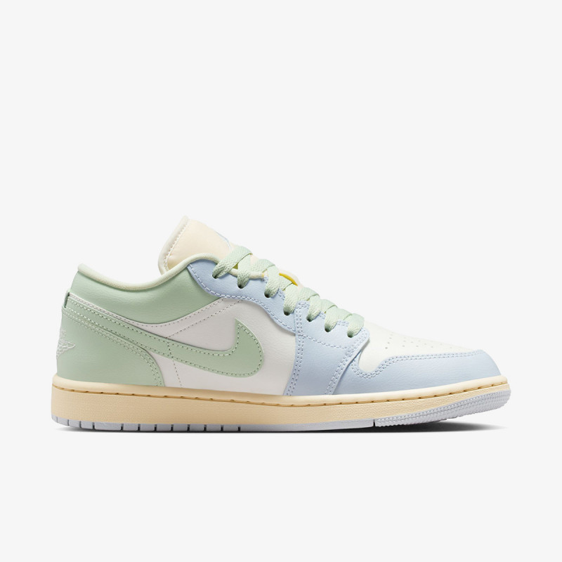 Nike Atlete WMNS AIR JORDAN 1 LOW 