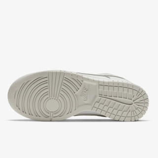 Nike Atlete Dunk Low 