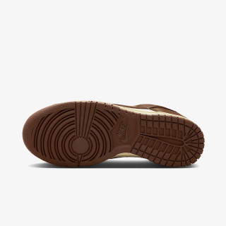 Nike Atlete Dunk Low 