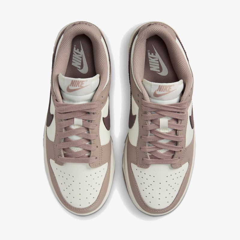 Nike Atlete Dunk Low 