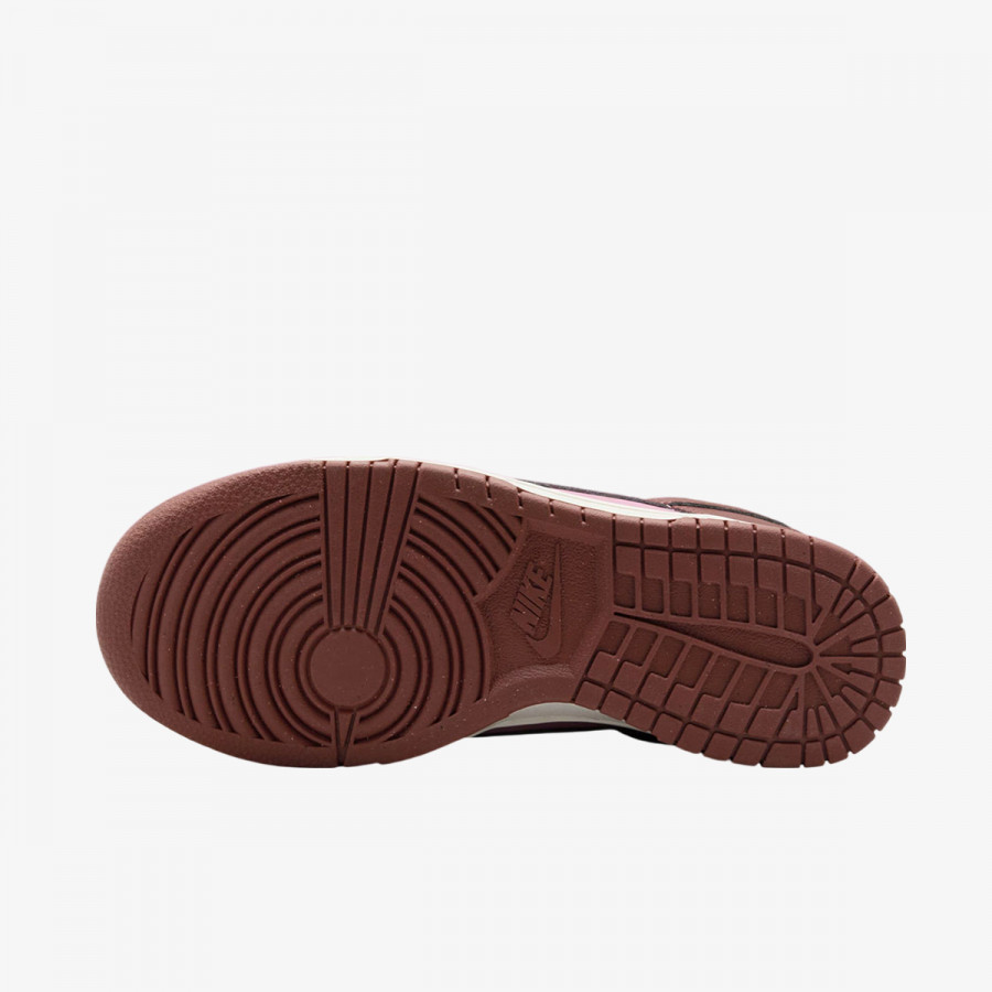 Nike Atlete Dunk Low Next Nature 