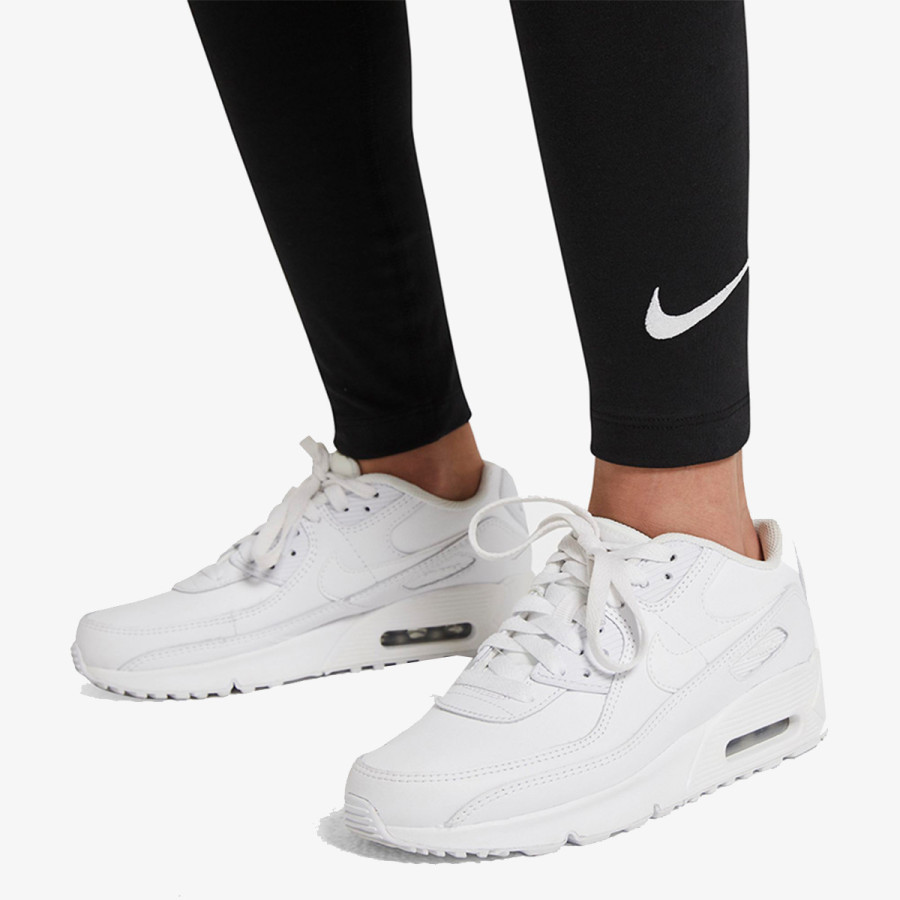 Nike Streçe Sportswear Favorites 