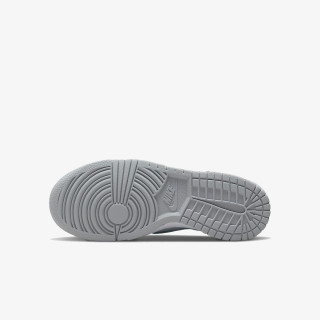 Nike Atlete Dunk Low 