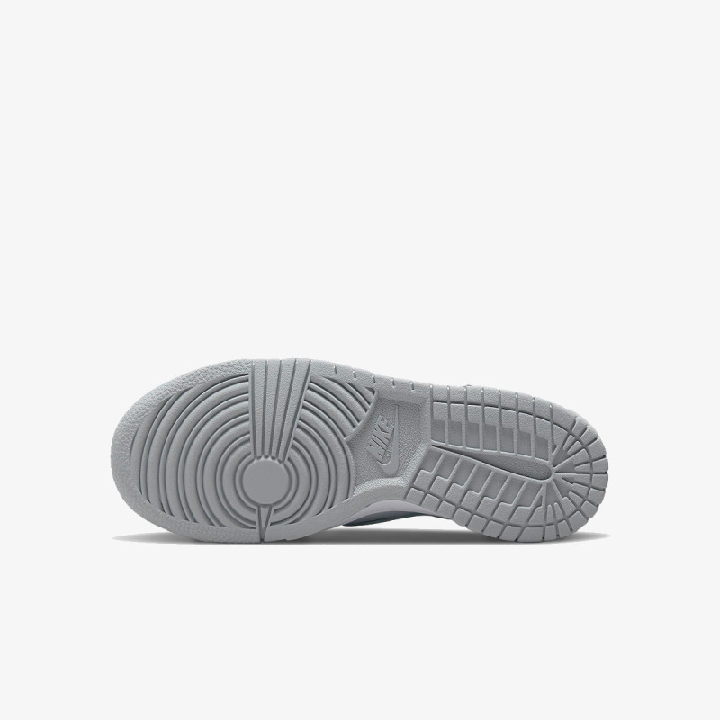 Nike Atlete Dunk Low 