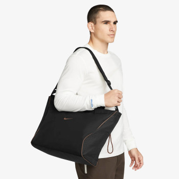 Nike Çantë Sportswear Essentials 