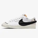 NIKE Atlete Blazer Low ‘77 Jumbo 