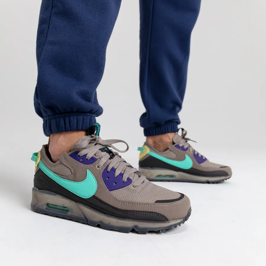 NIKE Atlete Air Max Terrascape 90 